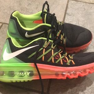 NWOT AIRMAX Nike sneakers